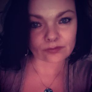 Meet your Posher, Desiree